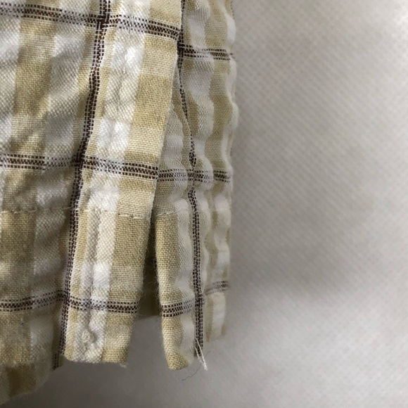 Perry Ellis Mens Short Sleeve Button Down Shirt Beige Size Medium Plaid Pocket - Picture 8 of 8